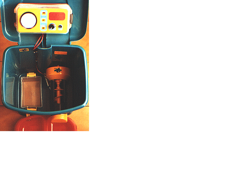 Petfe4.gif (67708 bytes)